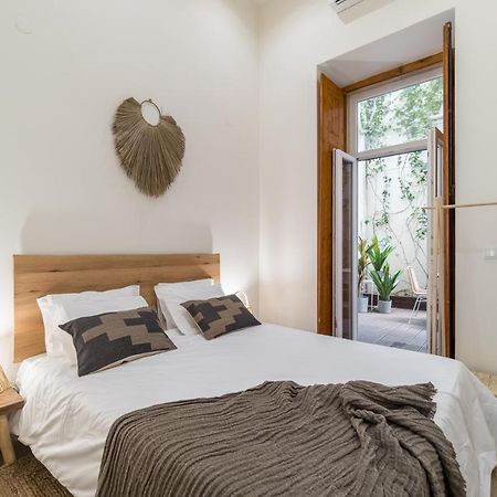 Casa Boma Lisboa - Design Apartment With Private Vegetal Terrace - Lapa VII Luaran gambar