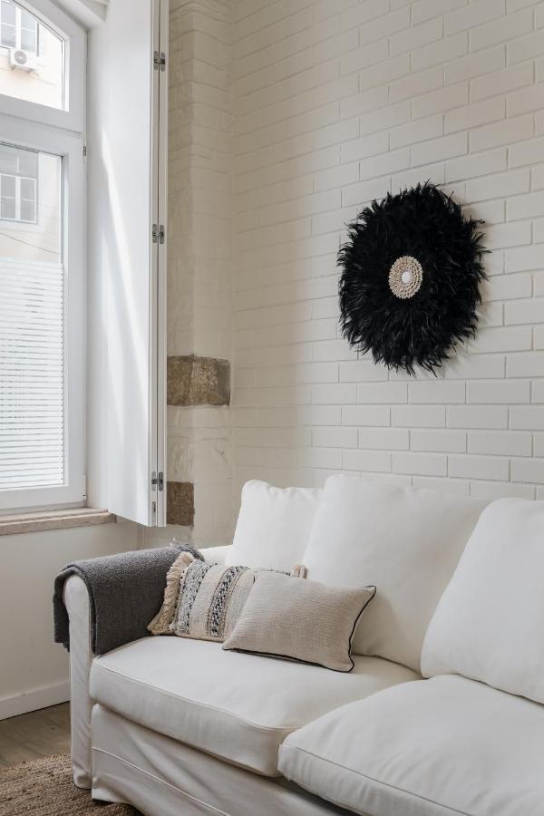 Casa Boma Lisboa - Design Apartment With Private Vegetal Terrace - Lapa VII Luaran gambar