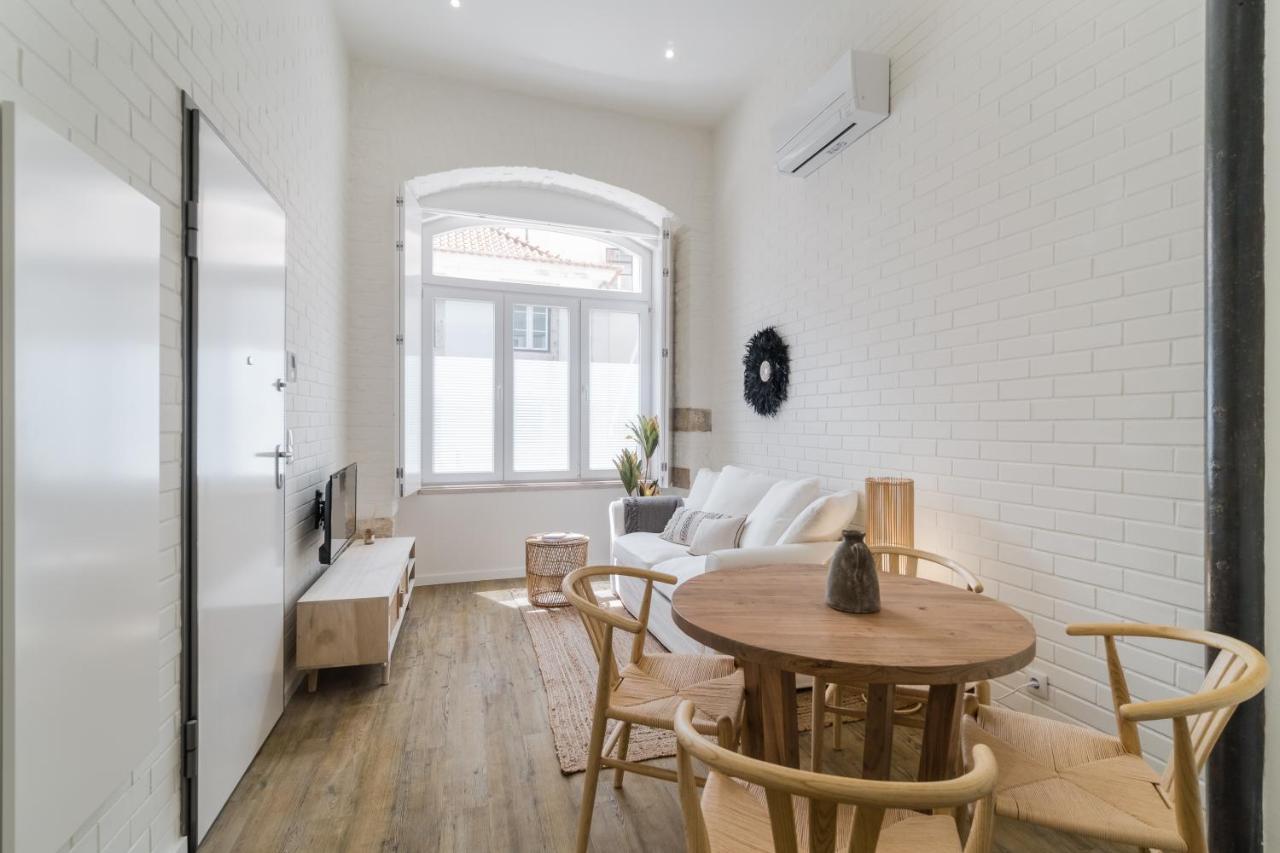 Casa Boma Lisboa - Design Apartment With Private Vegetal Terrace - Lapa VII Luaran gambar